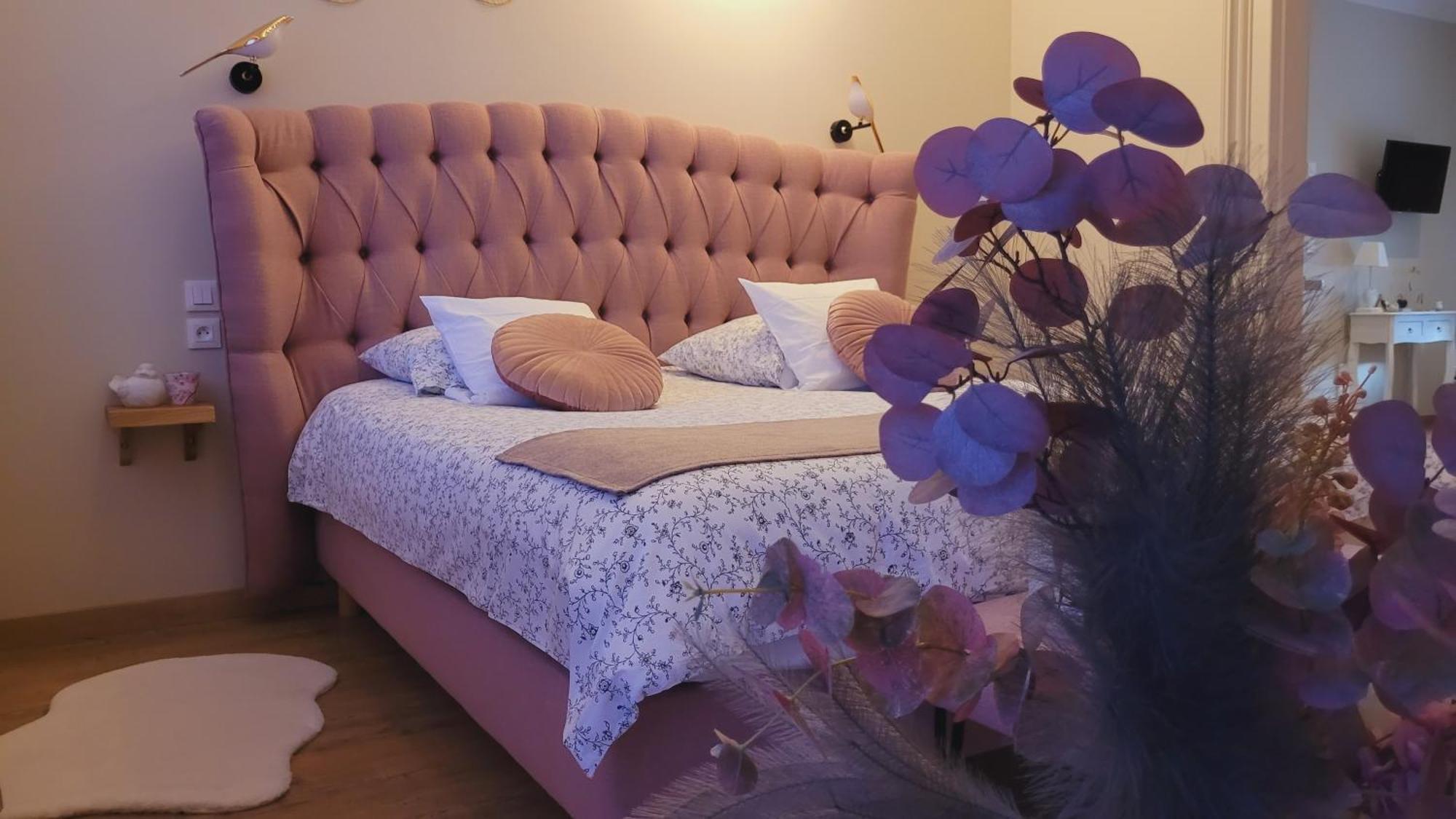 La Bulle Romantique Calais Bagian luar foto